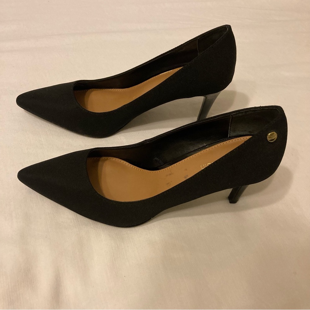 Calvin Klein black shoes sz 6
